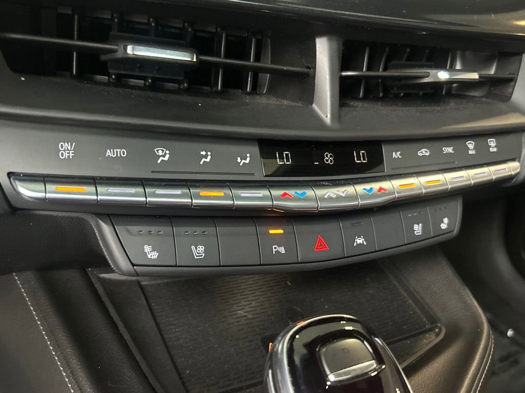 Used 2022 Cadillac CT4 V w/ Navigation Package image 37