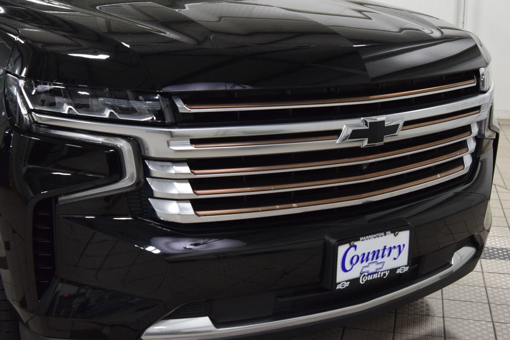 Used 2023 Chevrolet Tahoe High Country AWD/4WD image 13