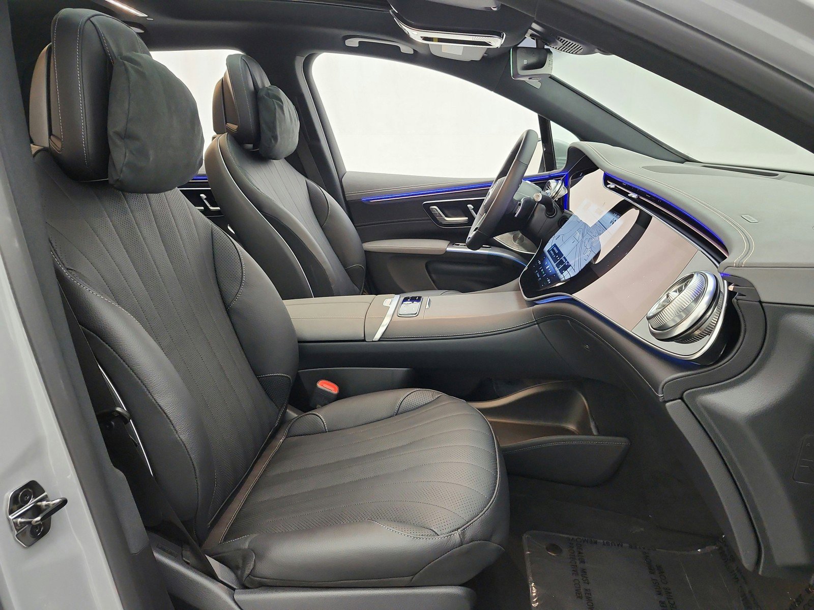 New 2026 Mercedes-Benz EQS 400 4MATIC SUV image 14