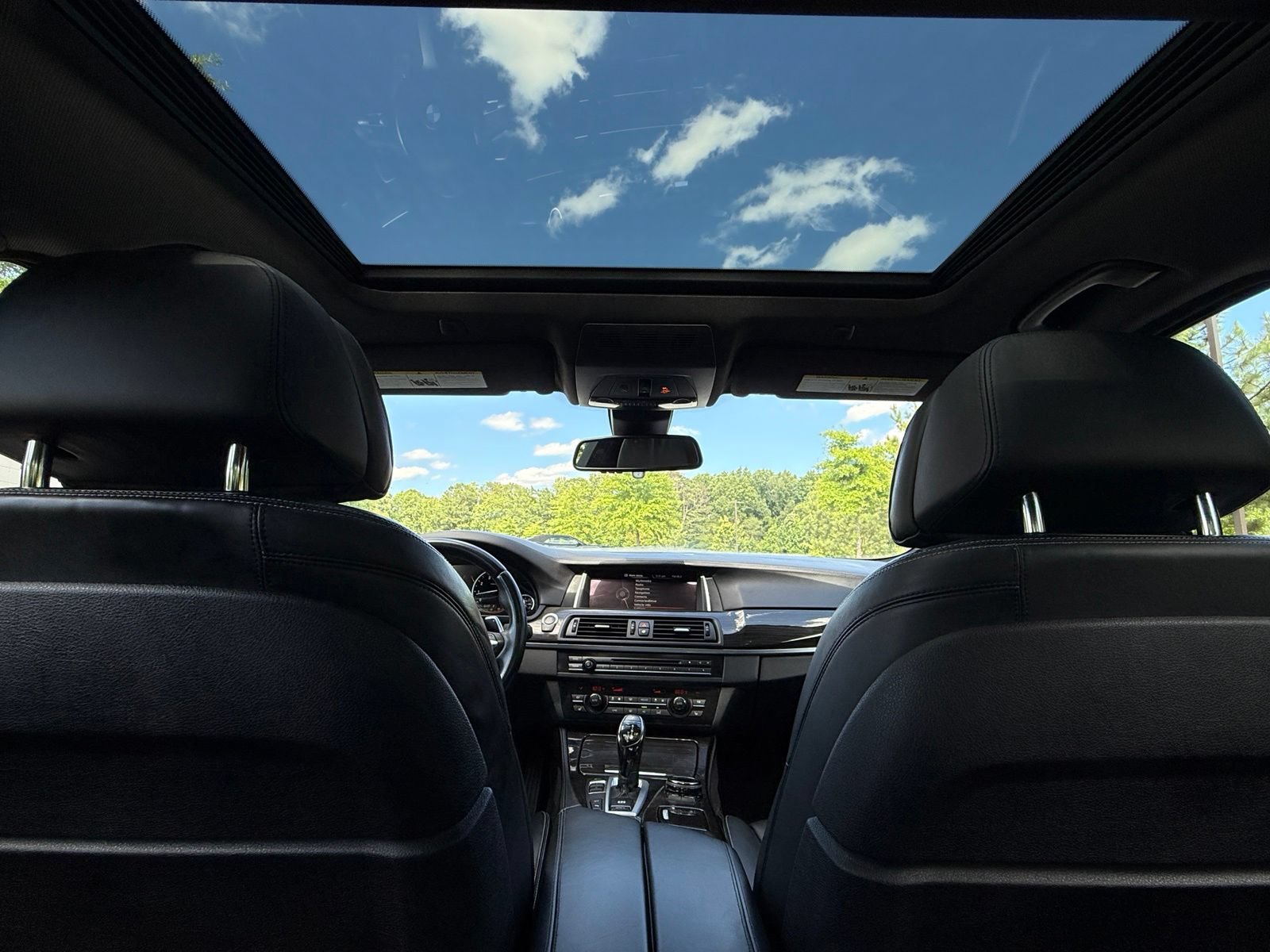Used 2015 BMW 550i Sedan RWD image 35