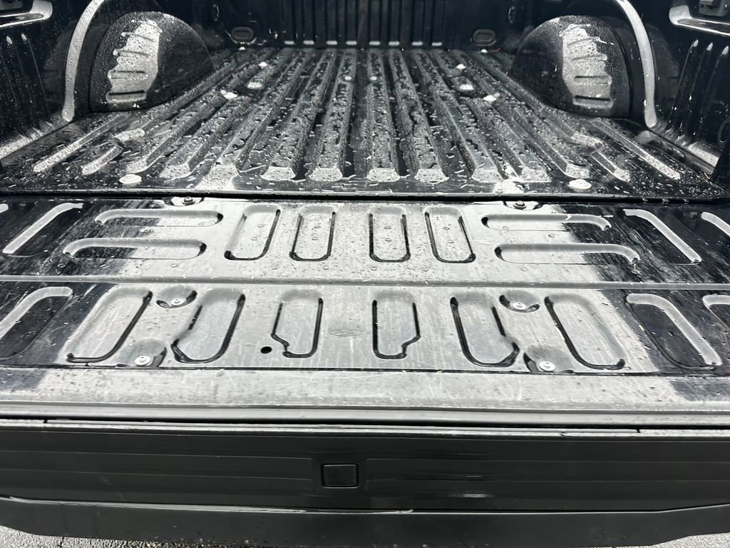 Used 2022 Ford F250 Platinum w/ FX4 Off-Road Package image 47