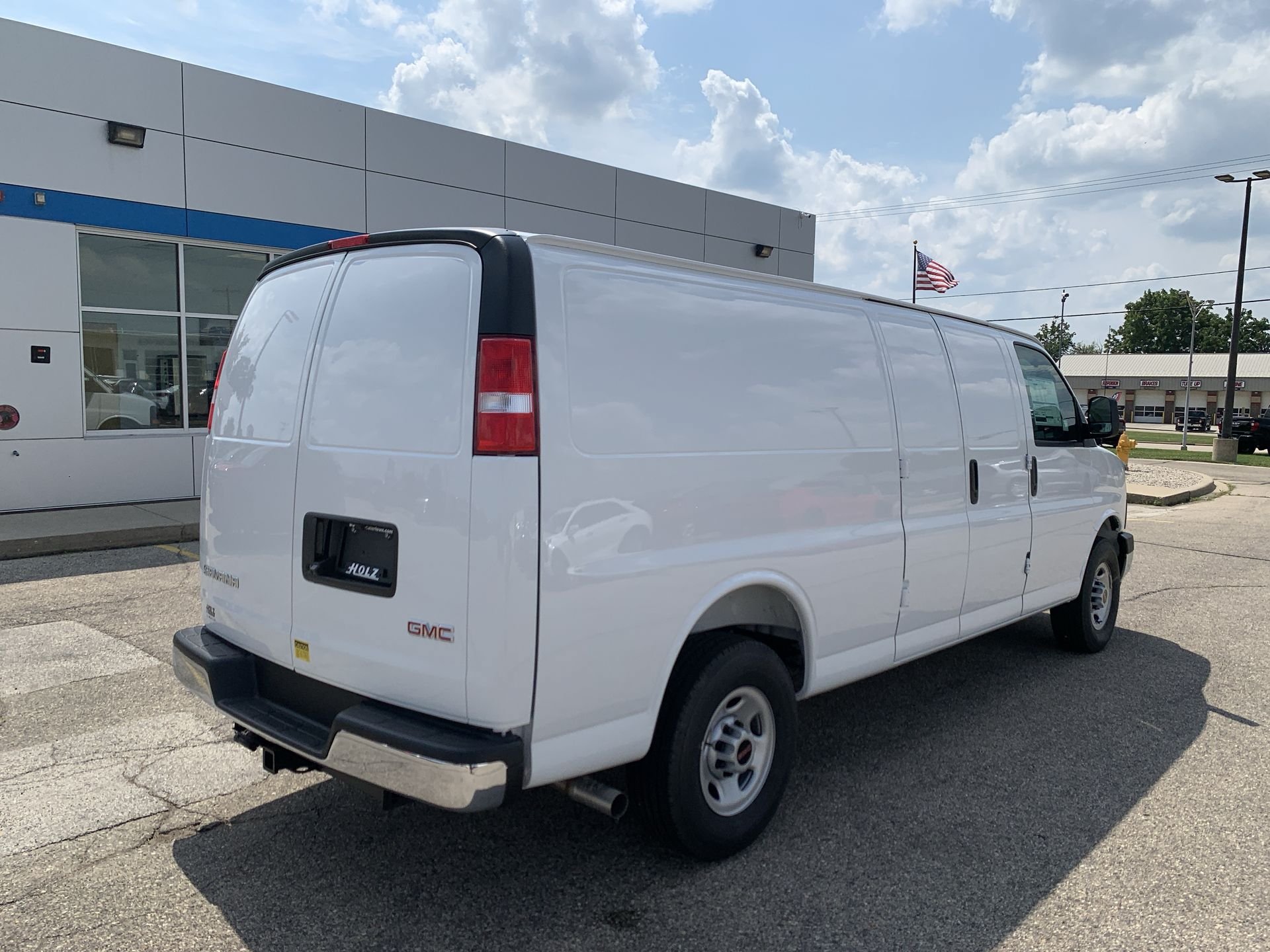 New 2025 GMC Savana 2500 Extended w/ Driver Convenience Package RWD image 47