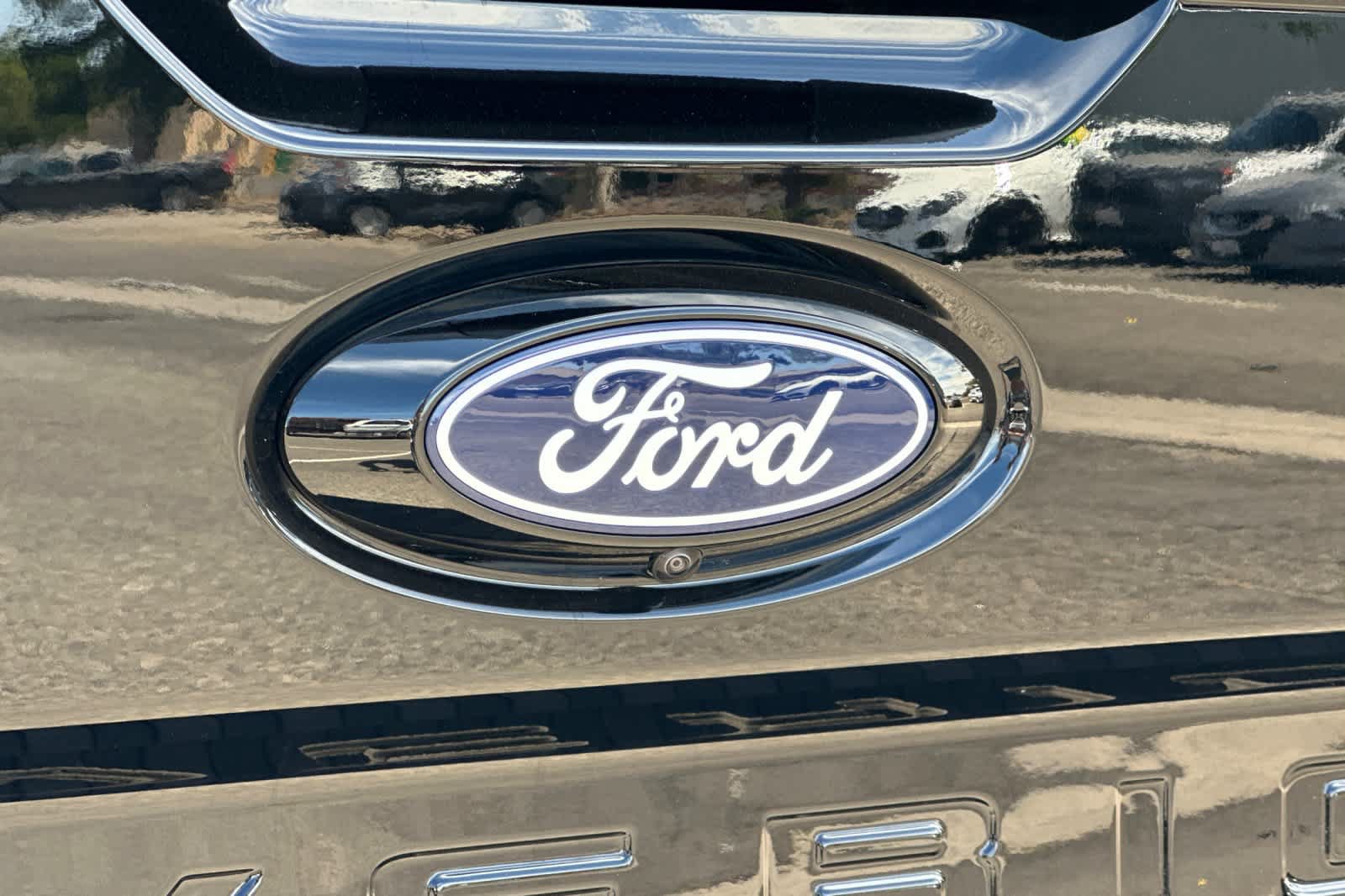 New 2026 Ford Maverick XLT w/ XLT Luxury Package FWD image 27
