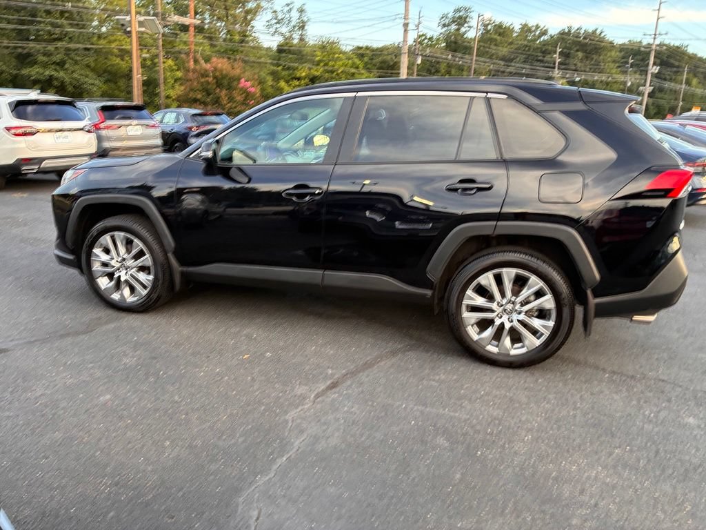 Used 2024 Toyota RAV4 XLE Premium w/ Weather Package AWD/4WD image 4