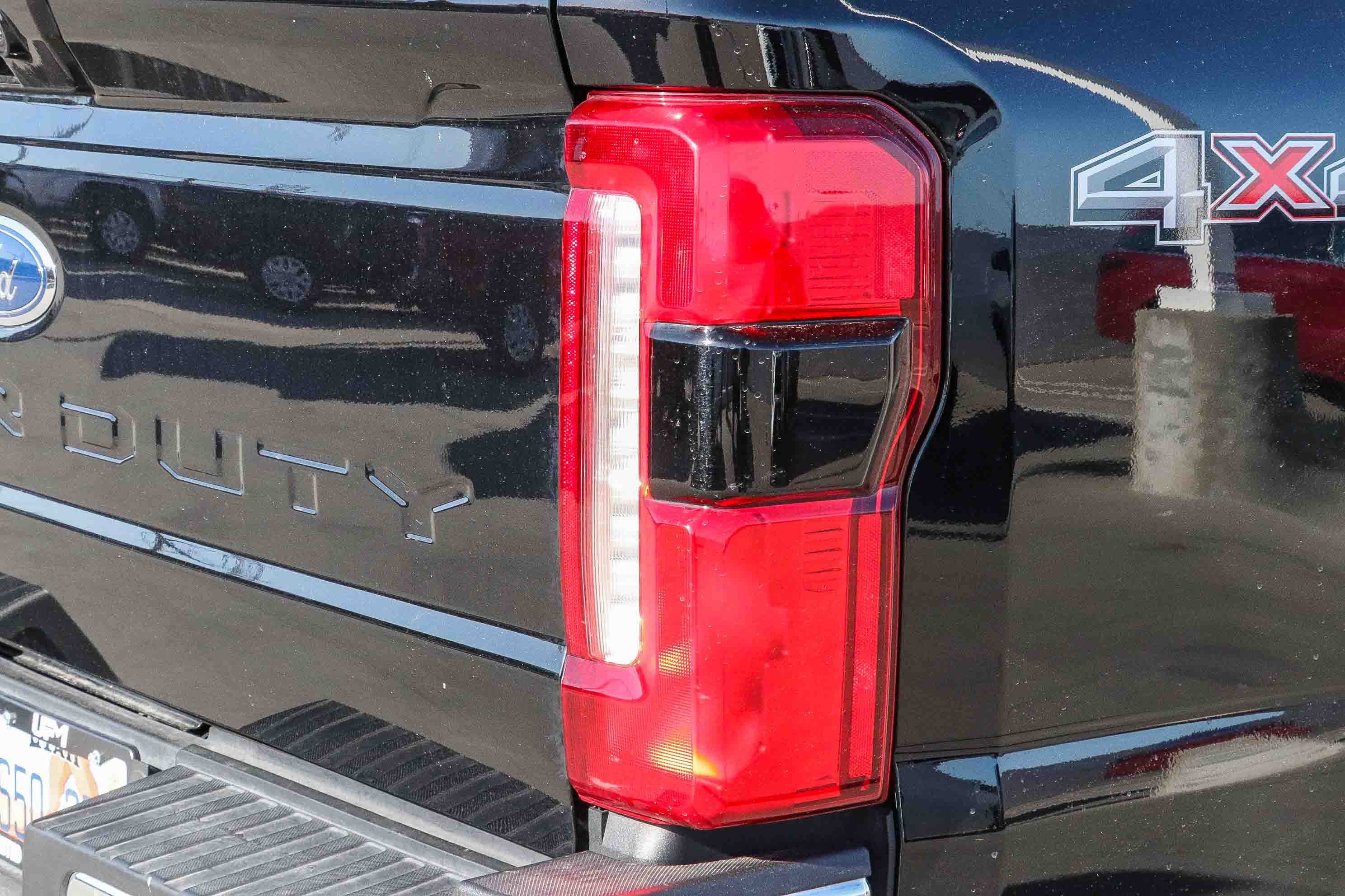 Used 2025 Ford F250 Lariat AWD/4WD image 9