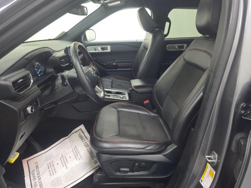 Used 2023 Ford Explorer ST-Line w/ Class IV Trailer Tow Package AWD/4WD image 3