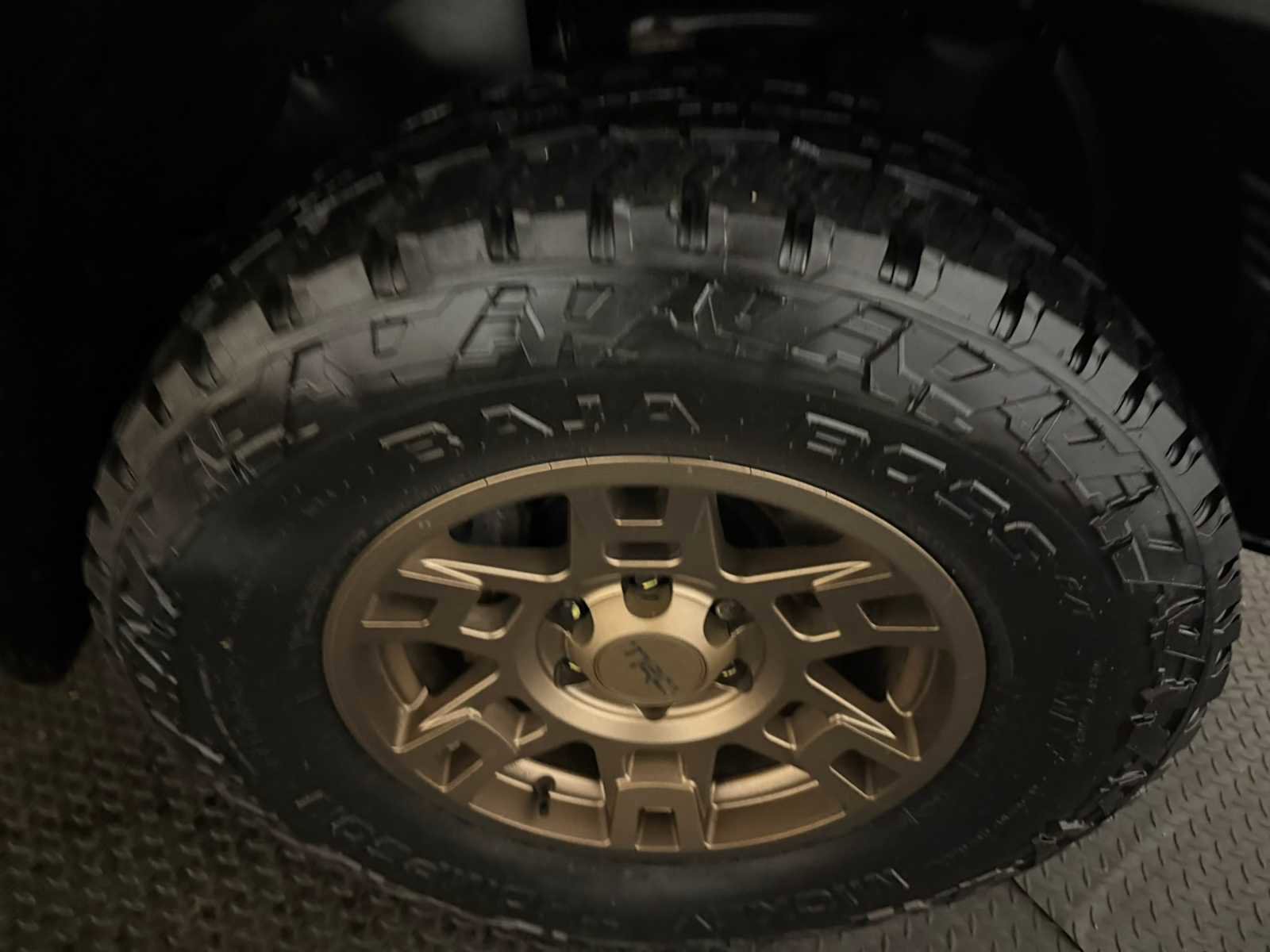 Certified 2022 Toyota 4Runner TRD Off-Road Premium w/ 4Runner Bronze Package (TMS) AWD/4WD image 12