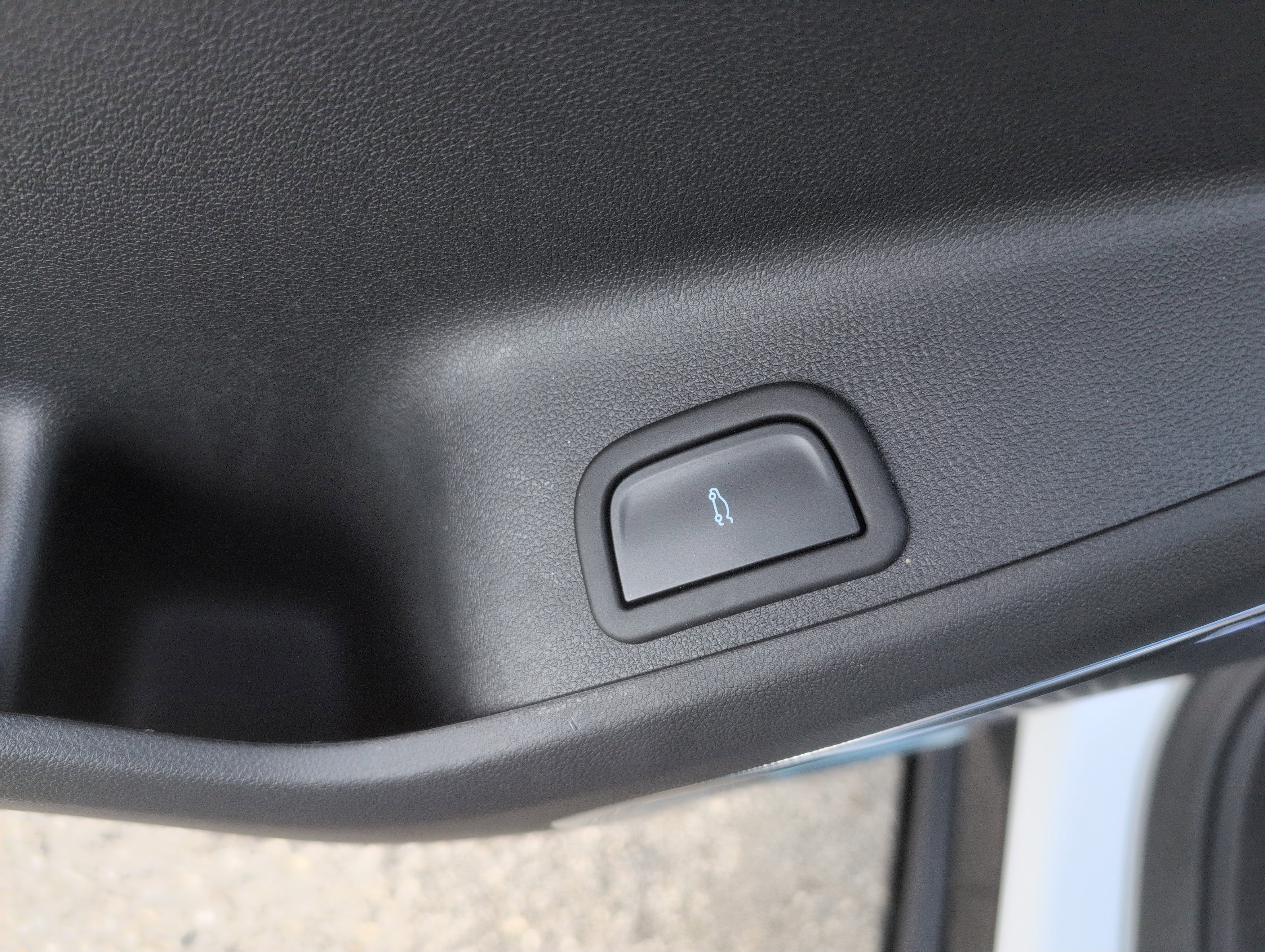 Used 2025 GMC Acadia Denali w/ Super Cruise Package image 17