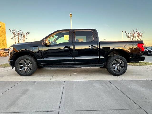 New 2025 Ford F150 Lightning Flash image 26