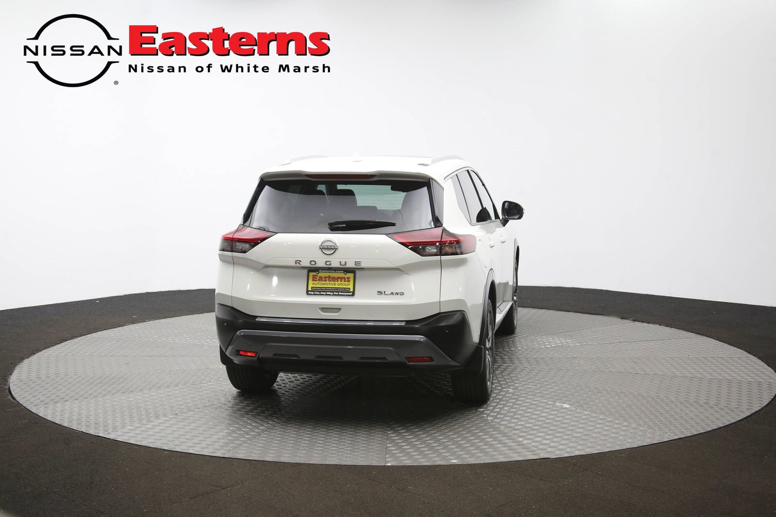 Used 2023 Nissan Rogue SL w/ SL Premium Package image 41
