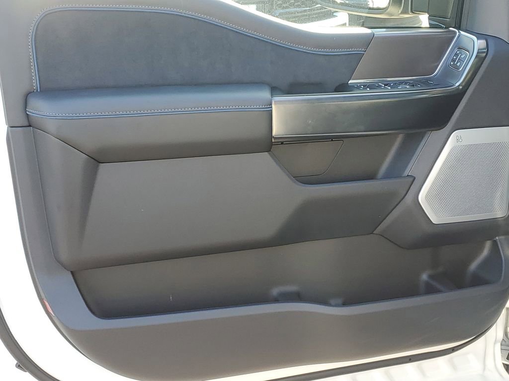 New 2026 Ford F350 4x4 Crew Cab Super Duty image 24