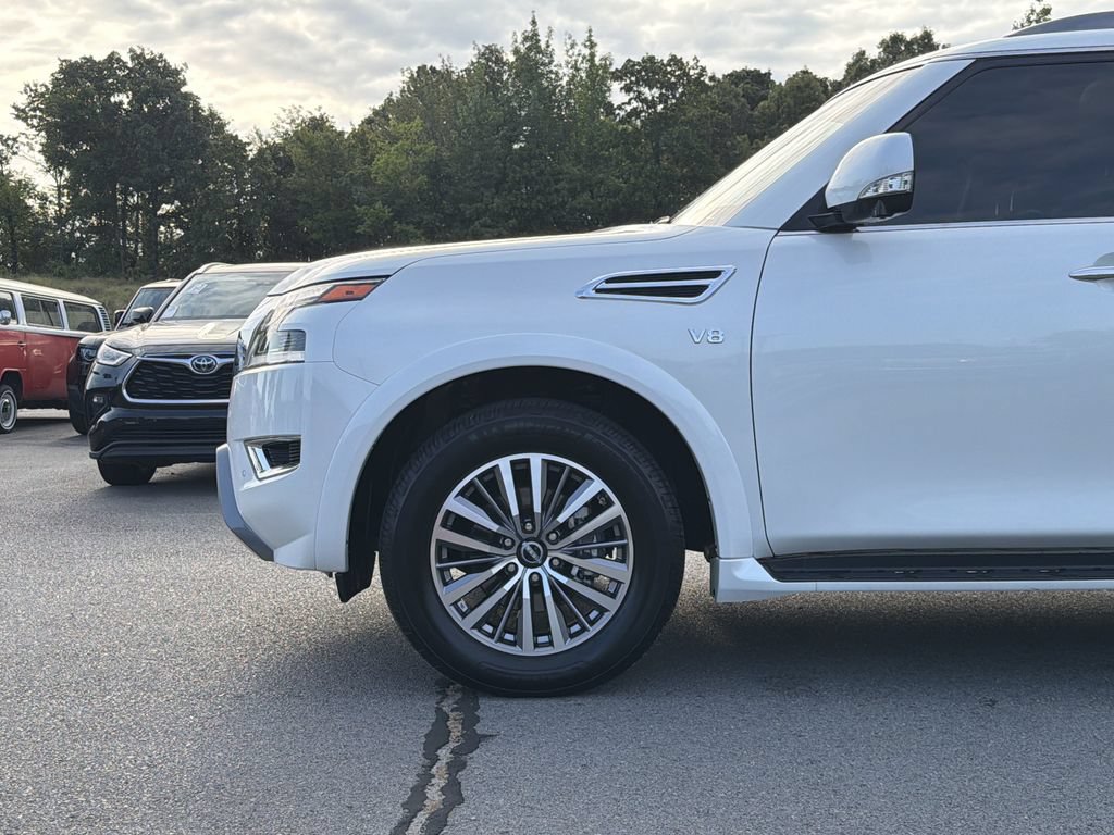 Used 2021 Nissan Armada SL w/ Captain's Chairs Package RWD image 9