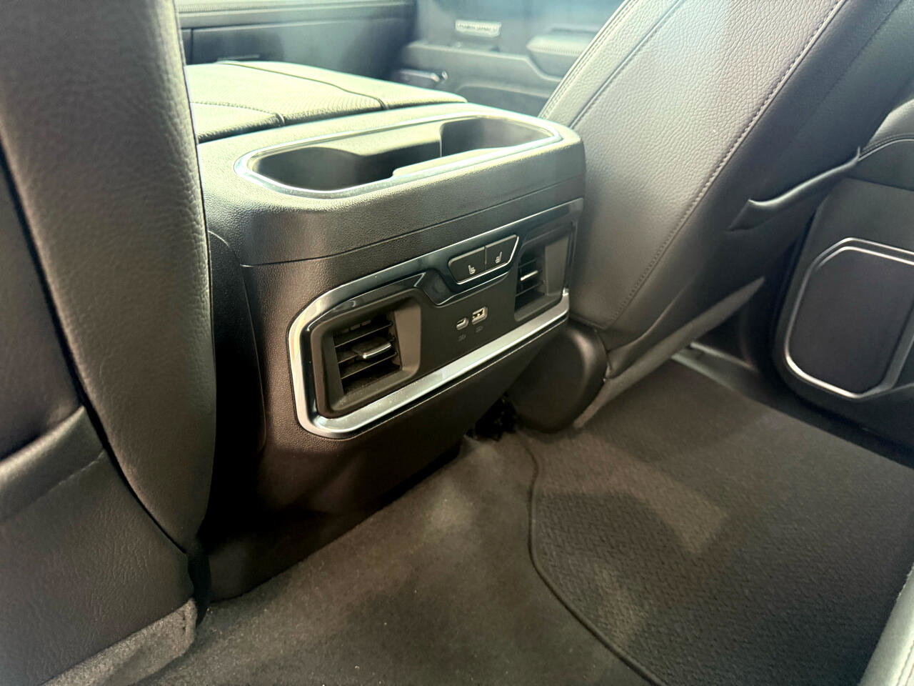 Used 2023 GMC Sierra 1500 Denali w/ Denali Reserve Package image 15