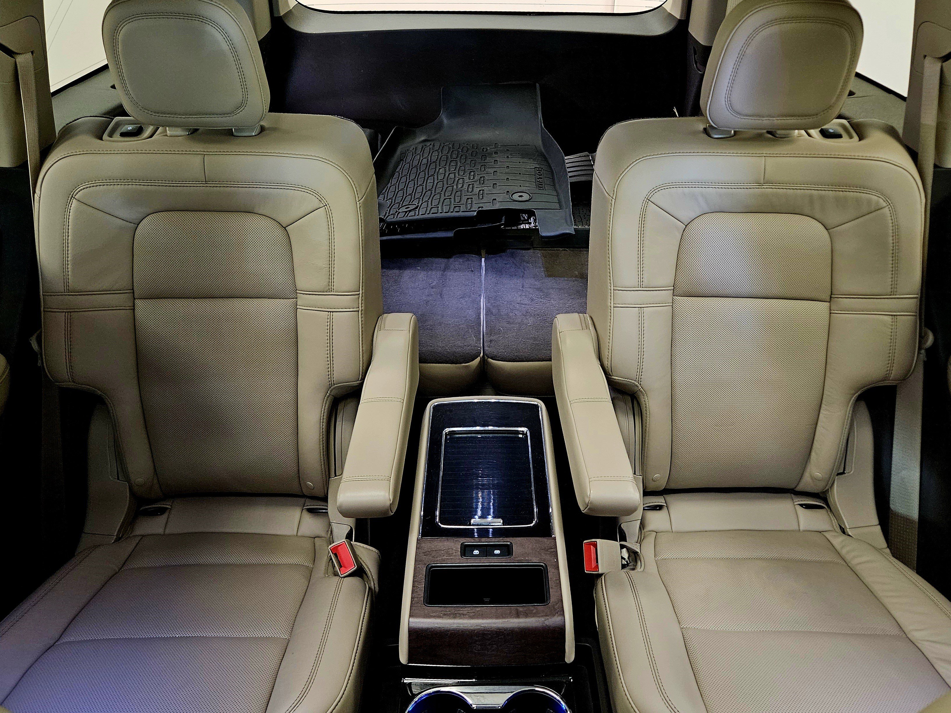 Used 2022 Lincoln Aviator Grand Touring w/ Equipment Group 301A image 44