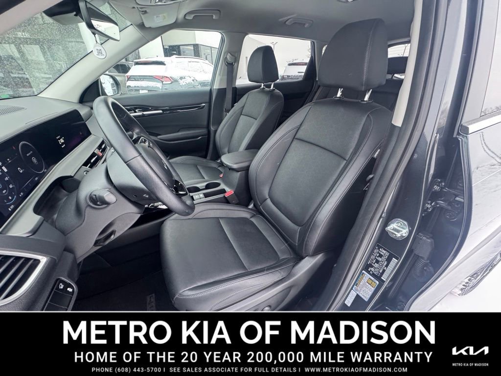 Used 2025 Kia Seltos SX image 12