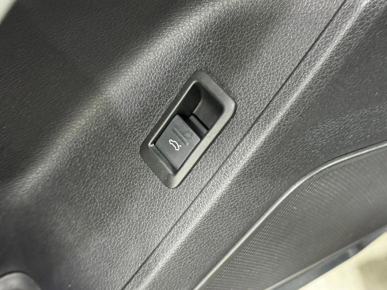 Used 2021 Audi Q3 2.0T Premium Plus w/ Premium Plus Package image 25