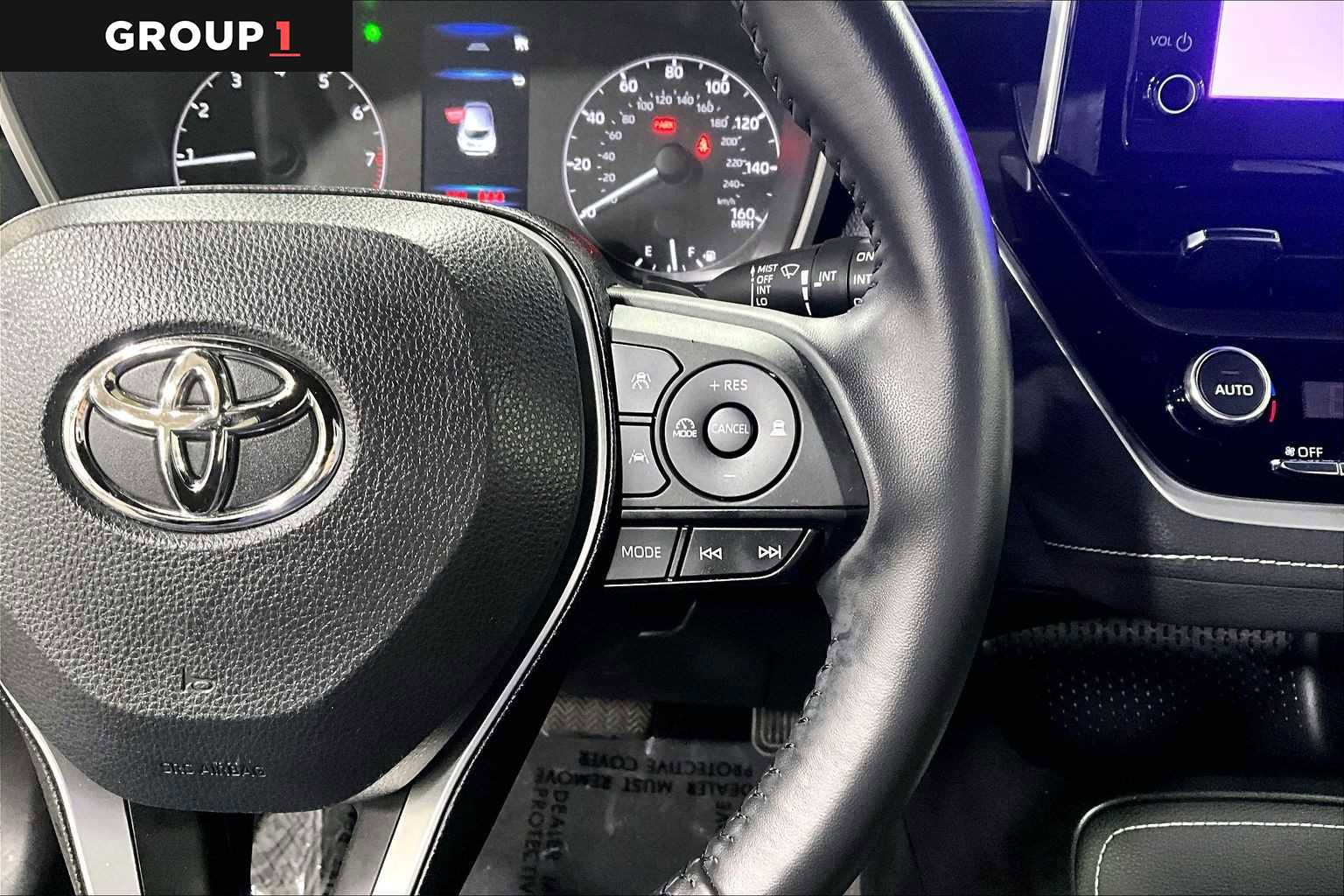 Certified 2023 Toyota Corolla SE FWD image 25