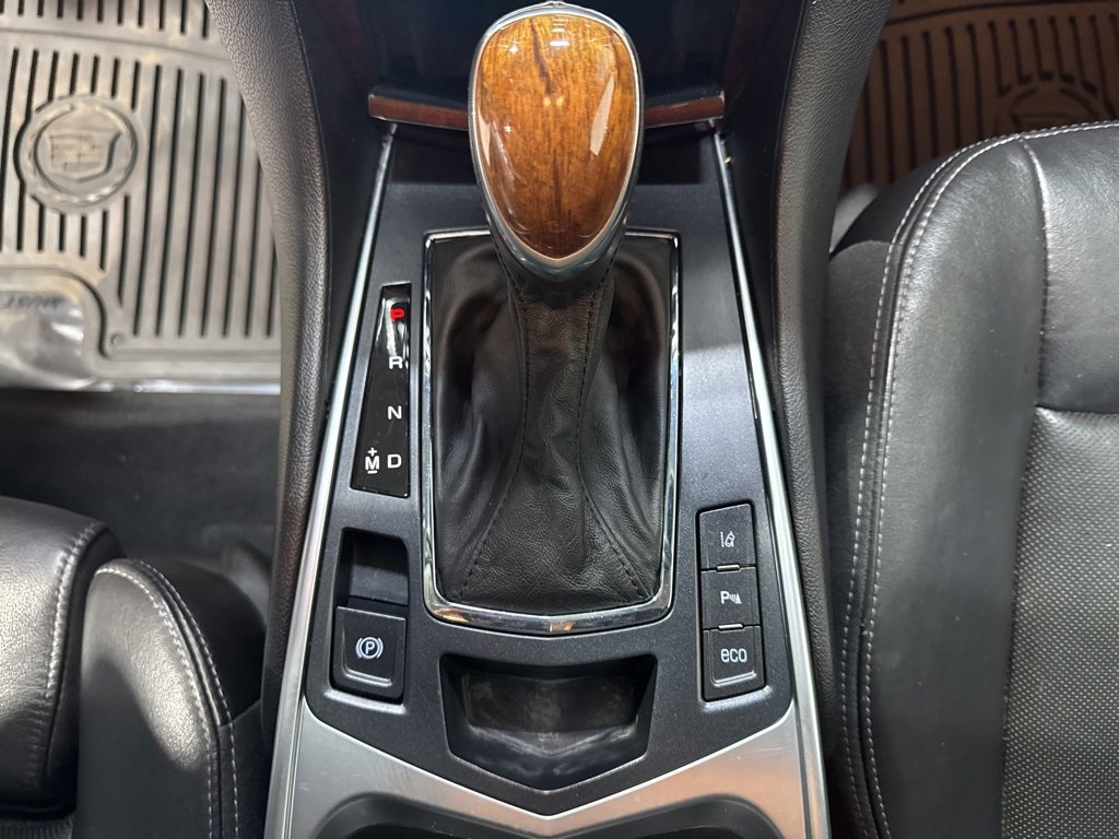 Used 2015 Cadillac SRX Luxury w/ Driver Awareness Package image 19