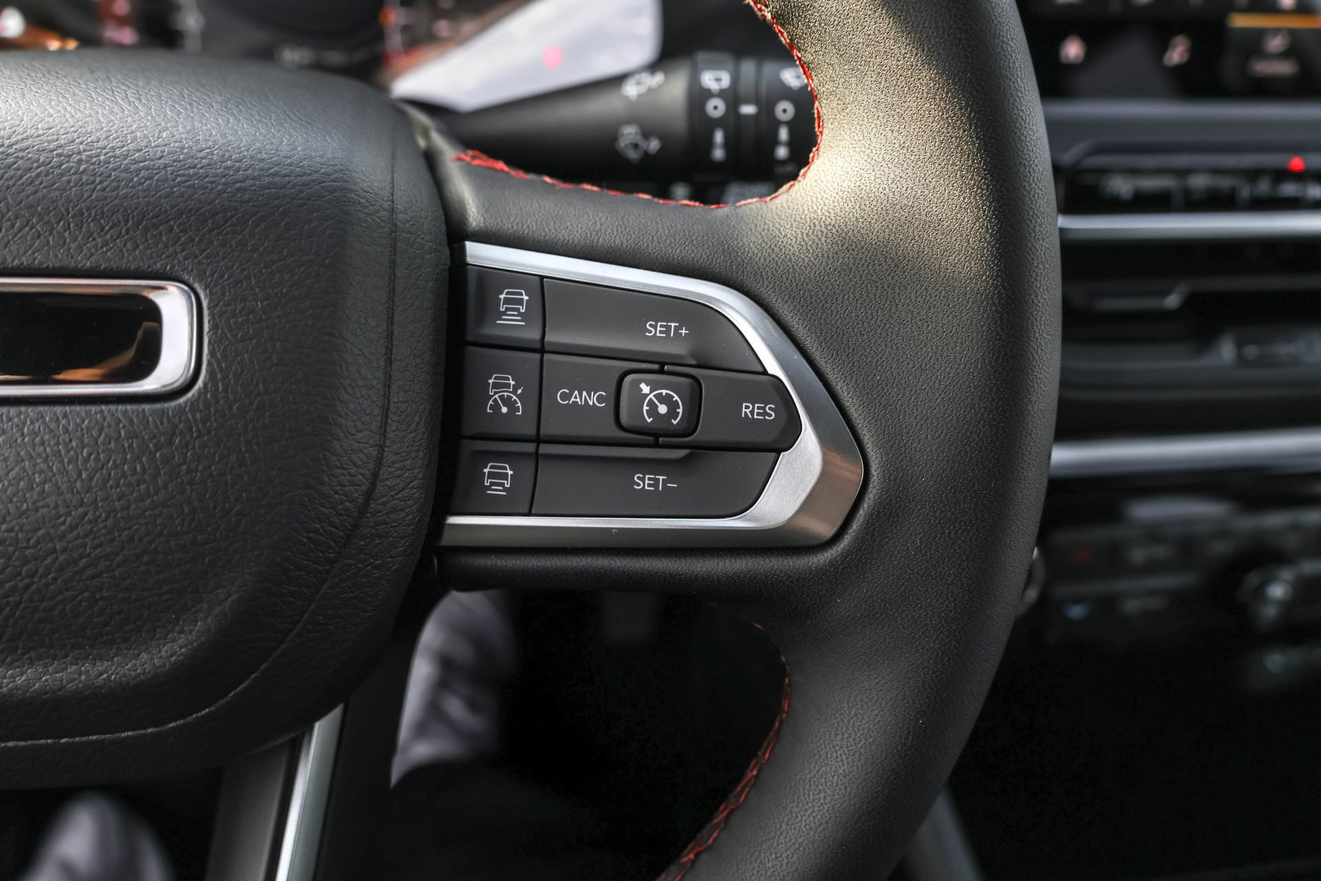 New 2026 Jeep Compass Trailhawk image 25