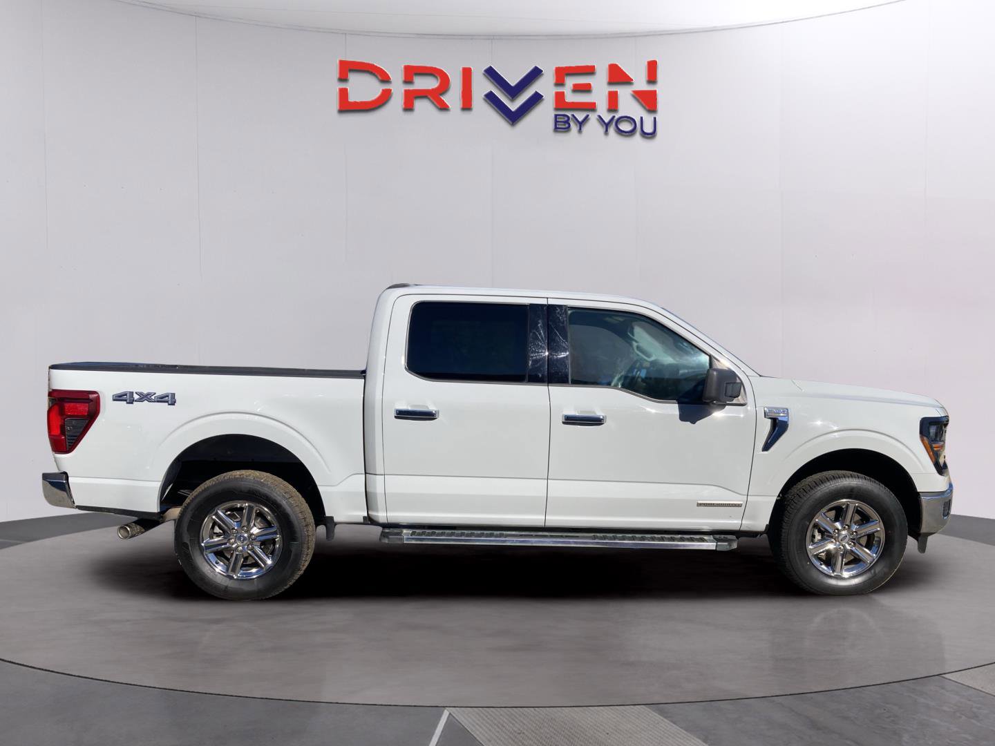 Used 2024 Ford F150 XLT w/ Mobile Office Package image 7