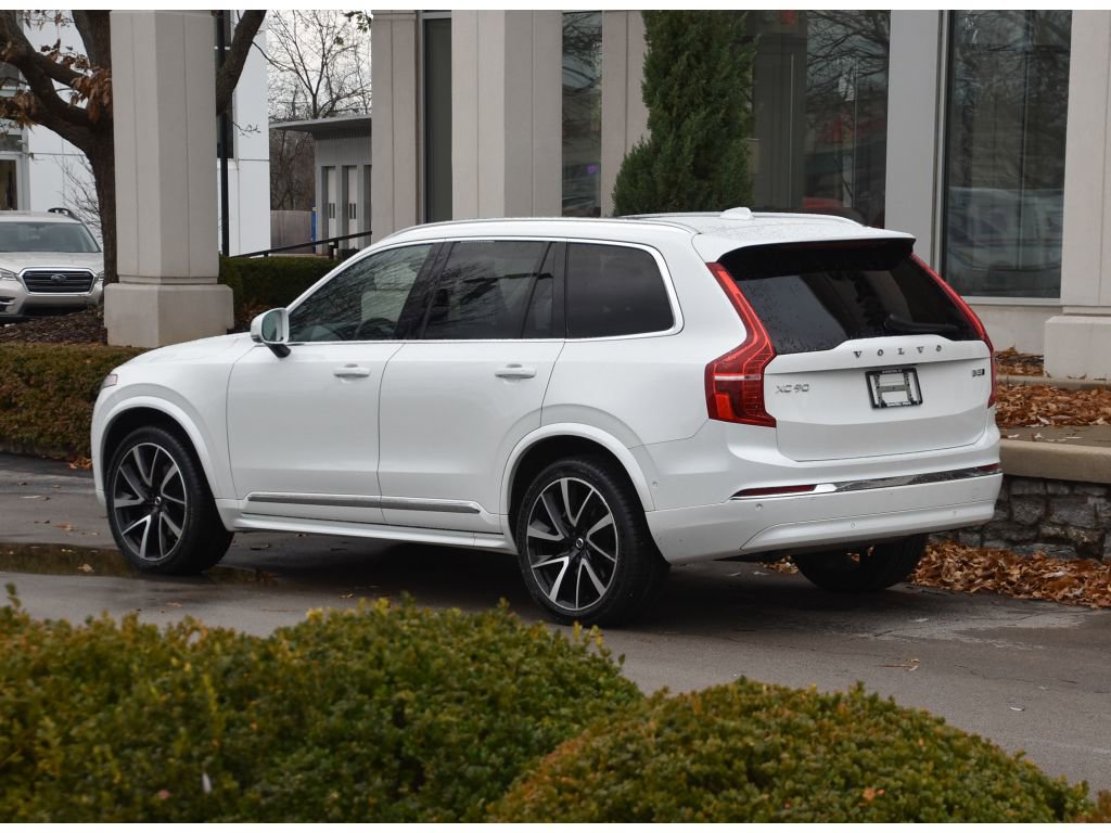 Certified 2023 Volvo XC90 B5 Plus image 6