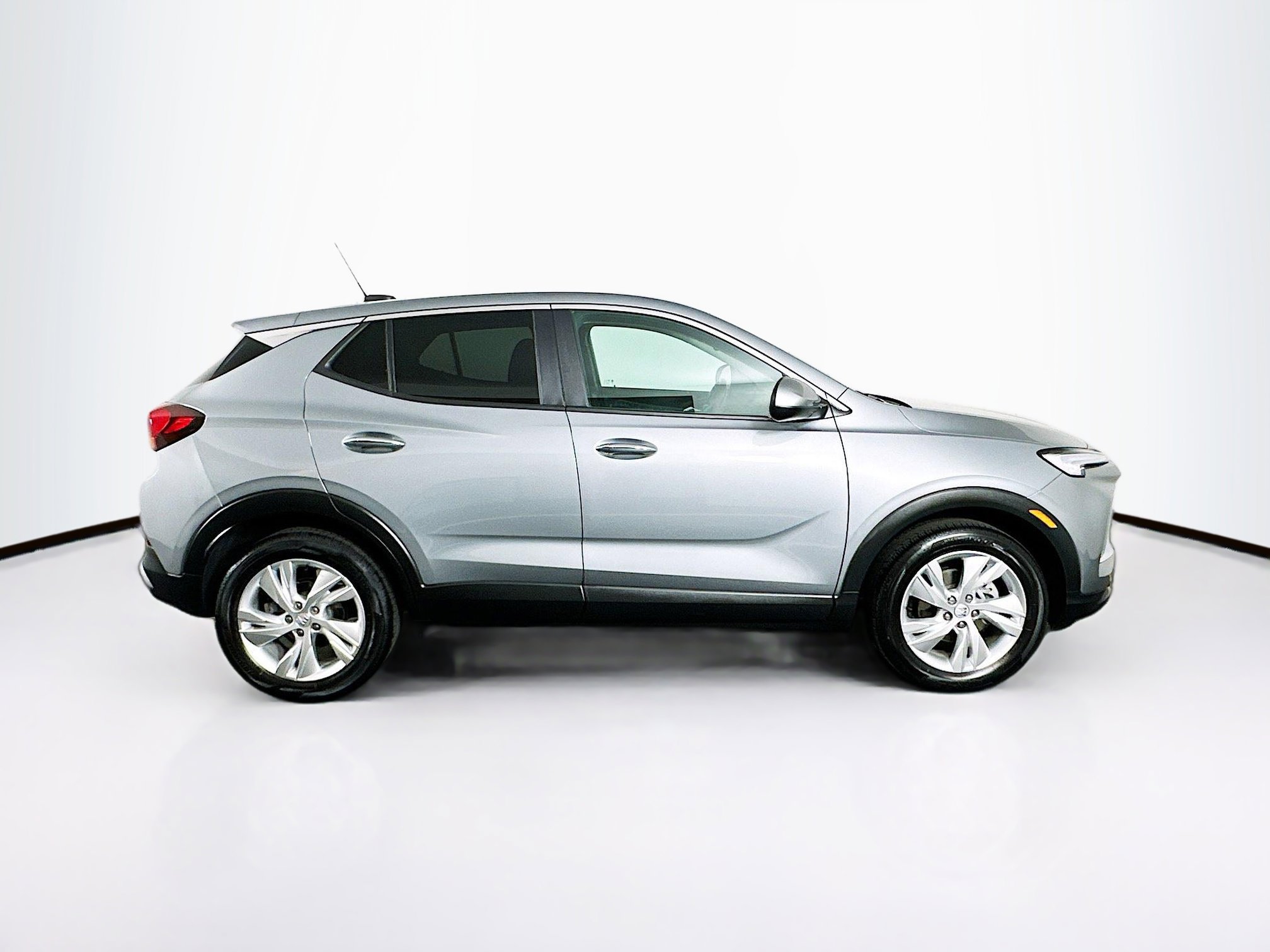 Used 2025 Buick Encore GX Preferred image 10