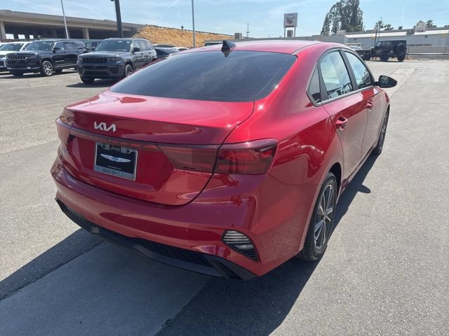 Used 2022 Kia Forte LXS image 6