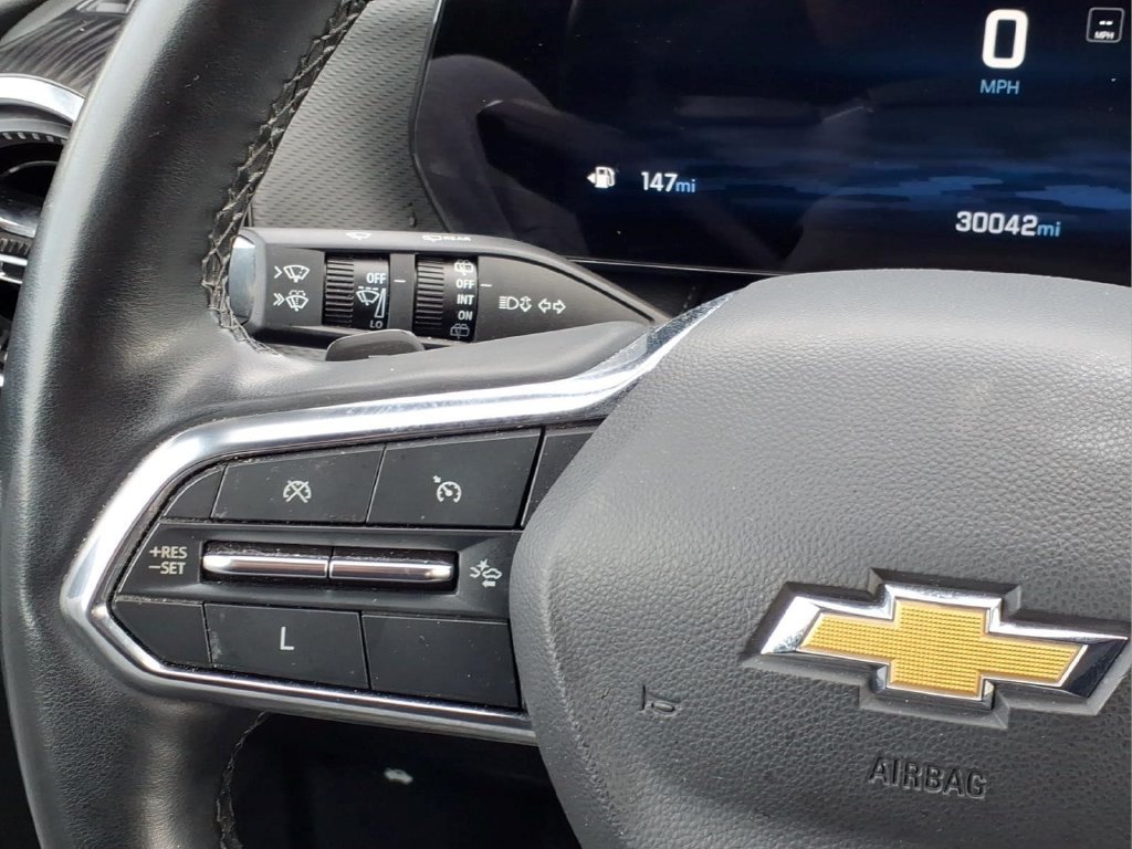 Used 2025 Chevrolet Equinox LT w/ Safety and Technology Package FWD image 19