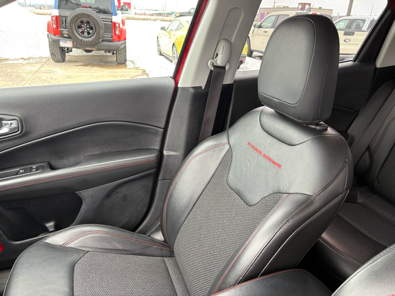 Used 2020 Jeep Compass Trailhawk image 18