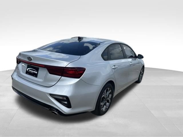 Used 2021 Kia Forte LXS image 9
