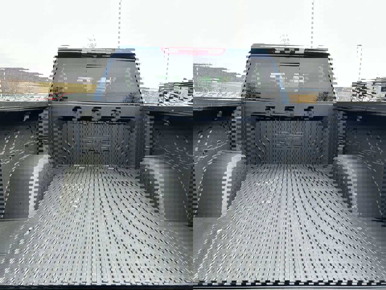 Used 2025 GMC Sierra 1500 Denali Ultimate image 9