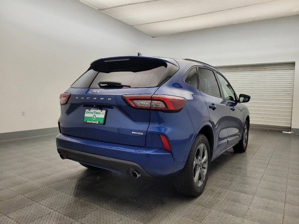 Used 2023 Ford Escape ST-Line image 9