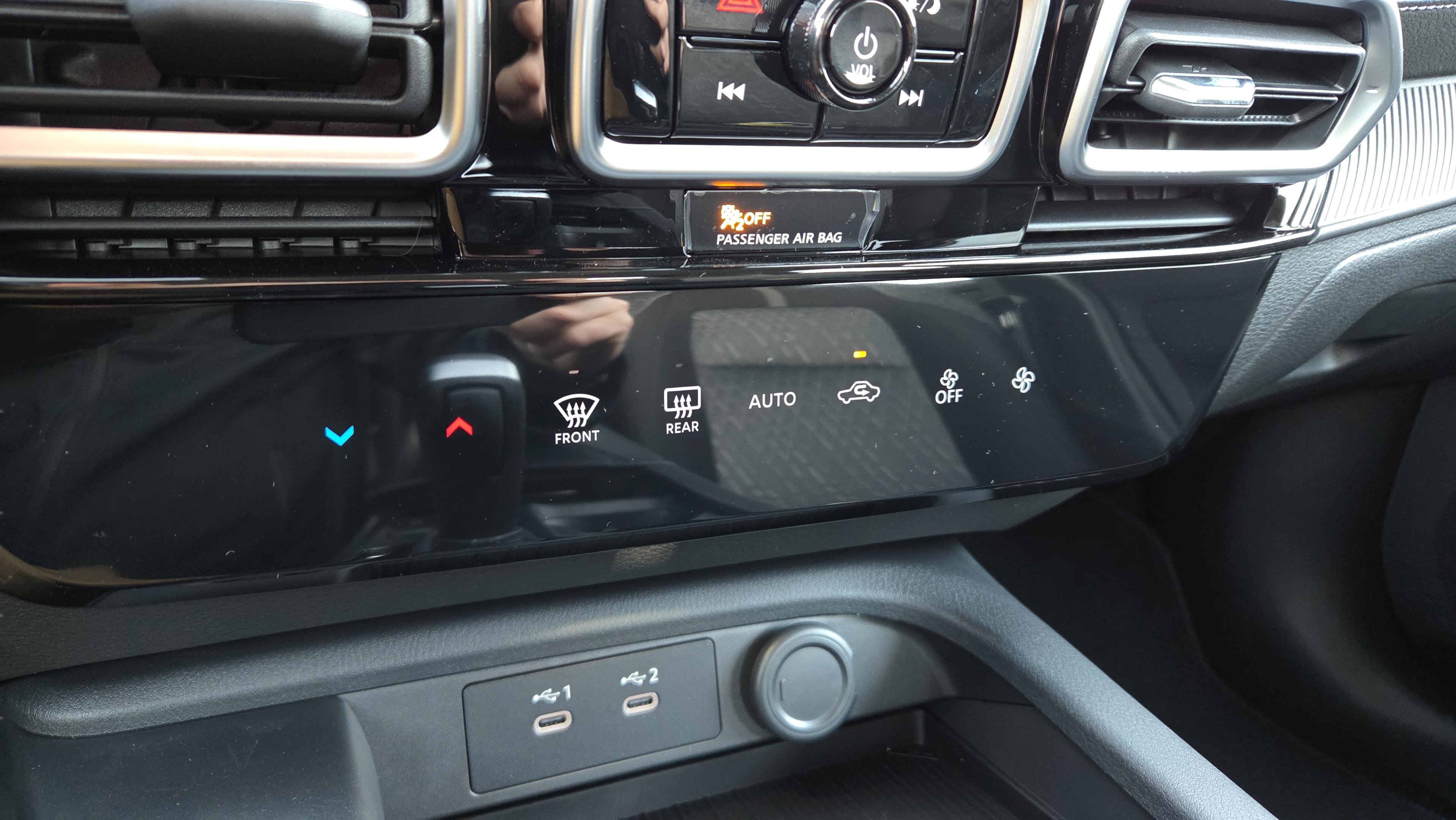 New 2026 Nissan Sentra SV image 18