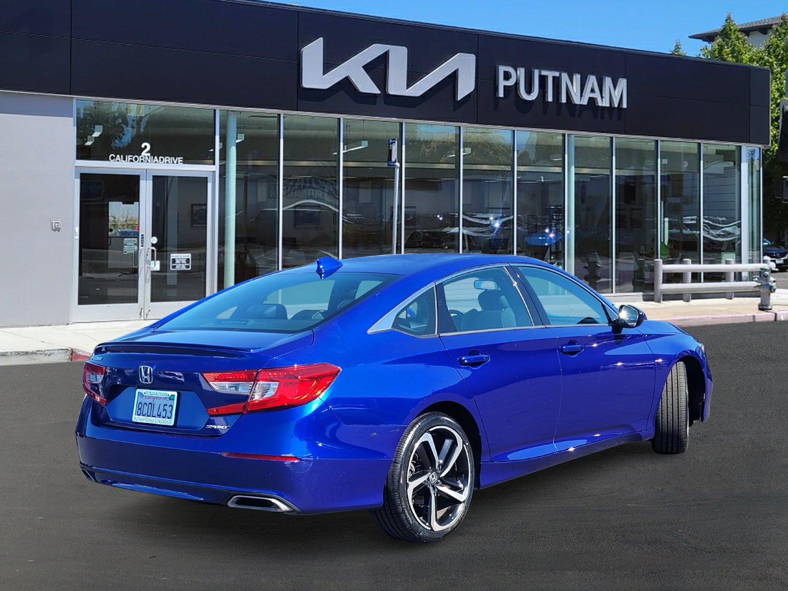 Used 2018 Honda Accord Sport image 4