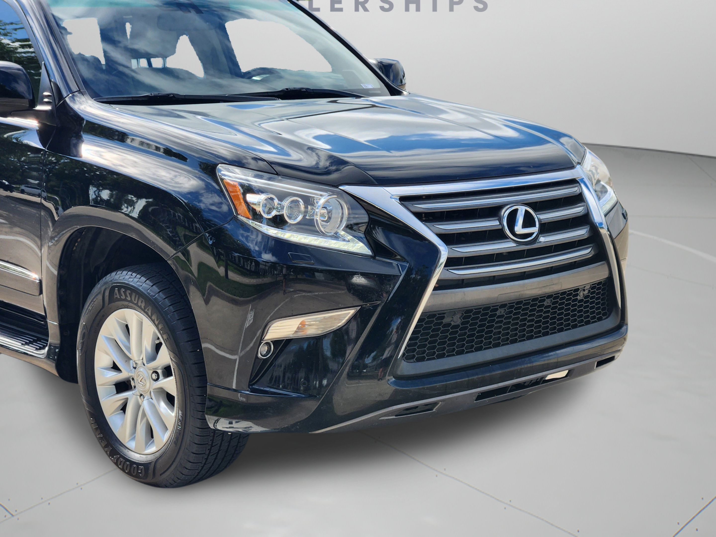 Used 2017 Lexus GX 460 Premium AWD/4WD image 32