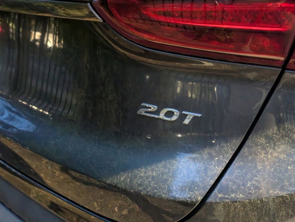 Used 2020 Hyundai Santa Fe Limited image 7