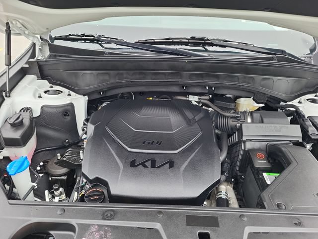 Certified 2023 Kia Telluride EX w/ EX Captain's Chair Package FWD image 19
