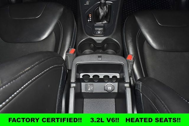 Used 2019 Jeep Cherokee Latitude Plus w/ Comfort/Convenience Group AWD/4WD image 28