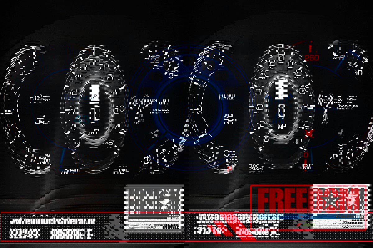 Used 2019 Cadillac Escalade Luxury AWD/4WD image 32