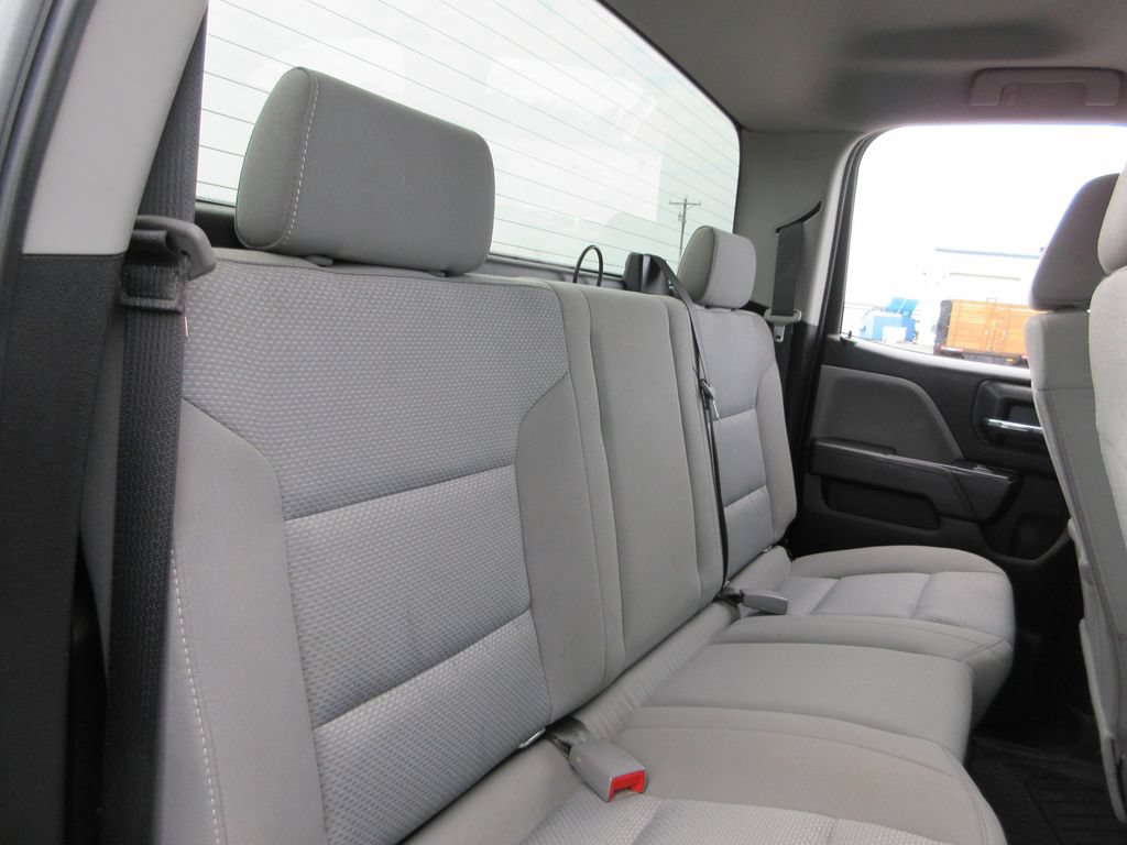 Certified 2019 Chevrolet Silverado 1500 Custom w/ Custom Convenience Package AWD/4WD image 21