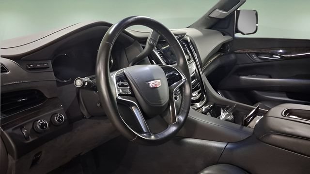 Used 2016 Cadillac Escalade Platinum AWD/4WD image 33