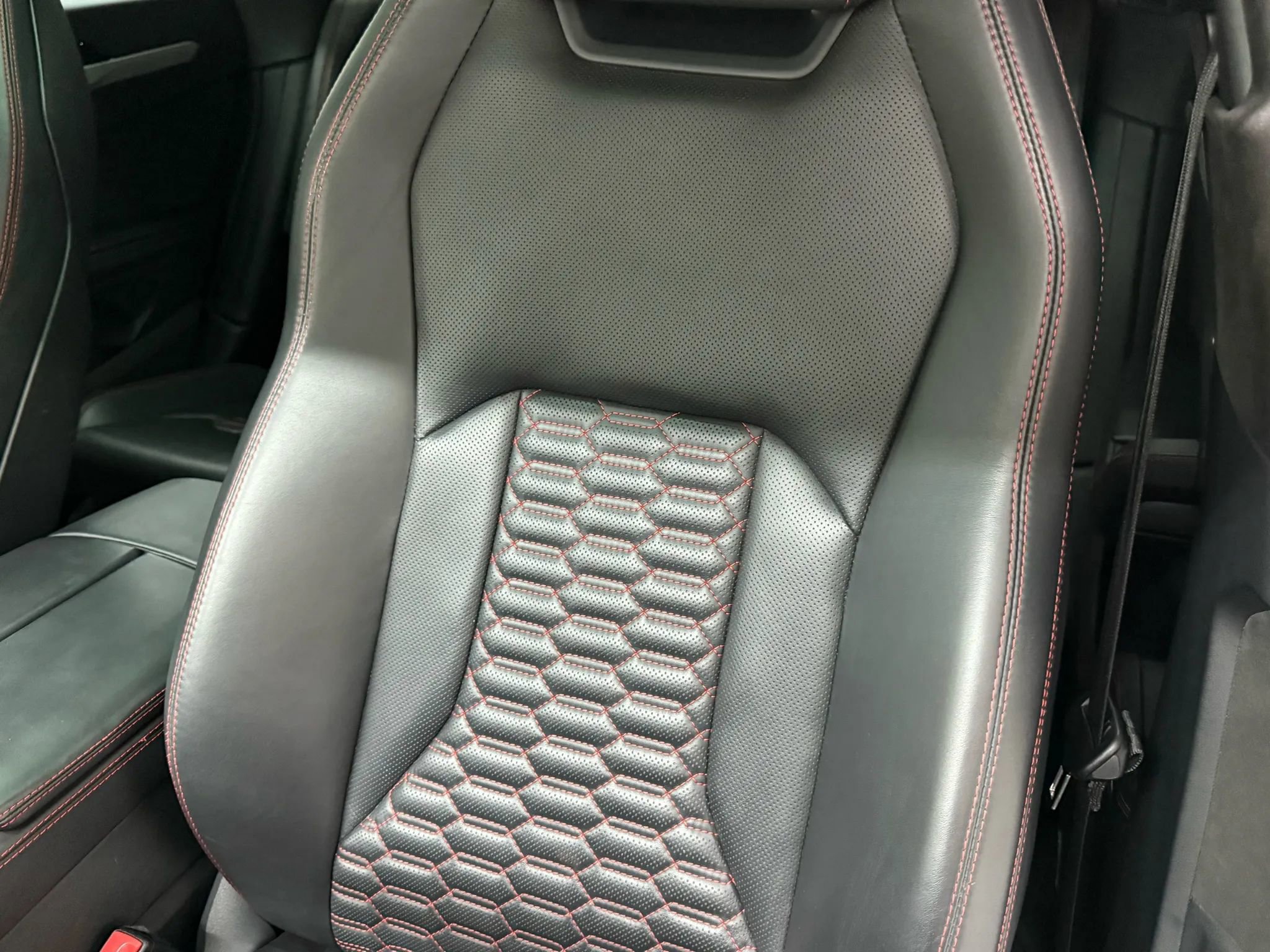 Used 2021 Lamborghini Urus image 15