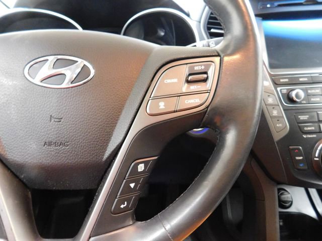 Used 2017 Hyundai Santa Fe Limited image 18