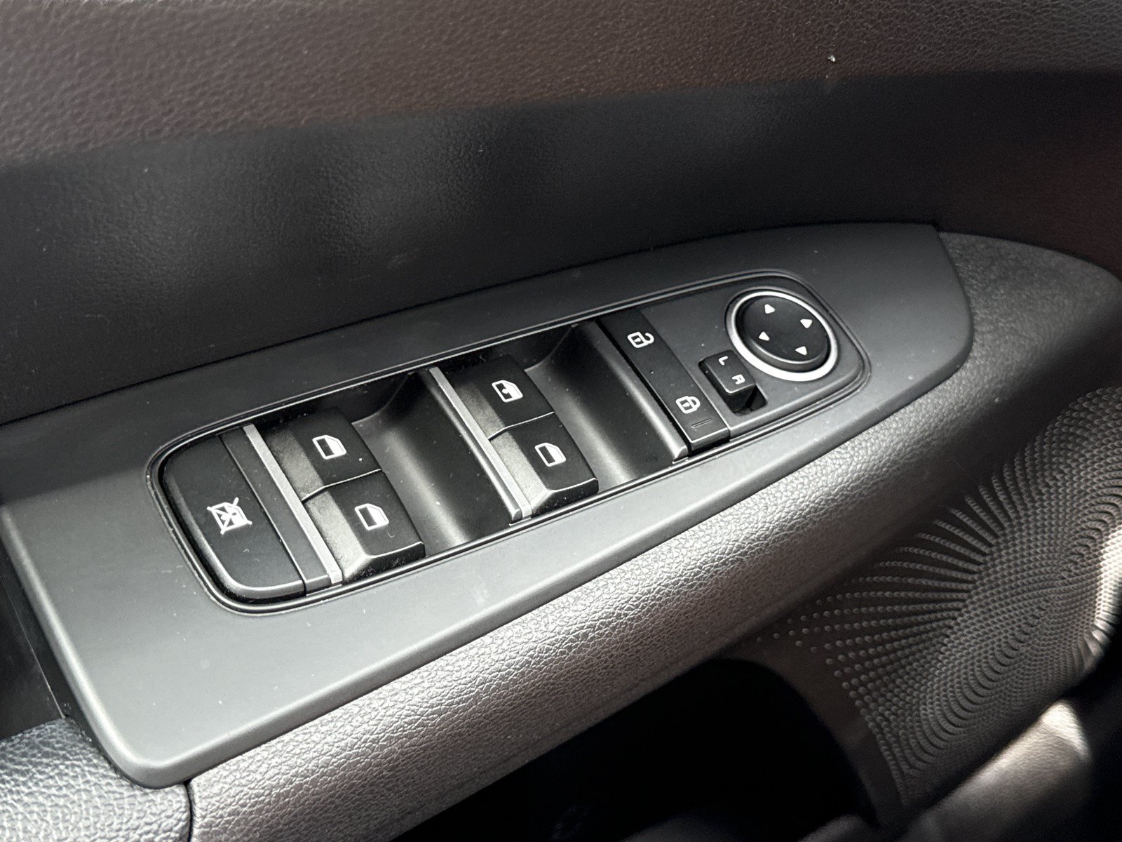 Used 2023 Kia Forte LXS FWD image 15