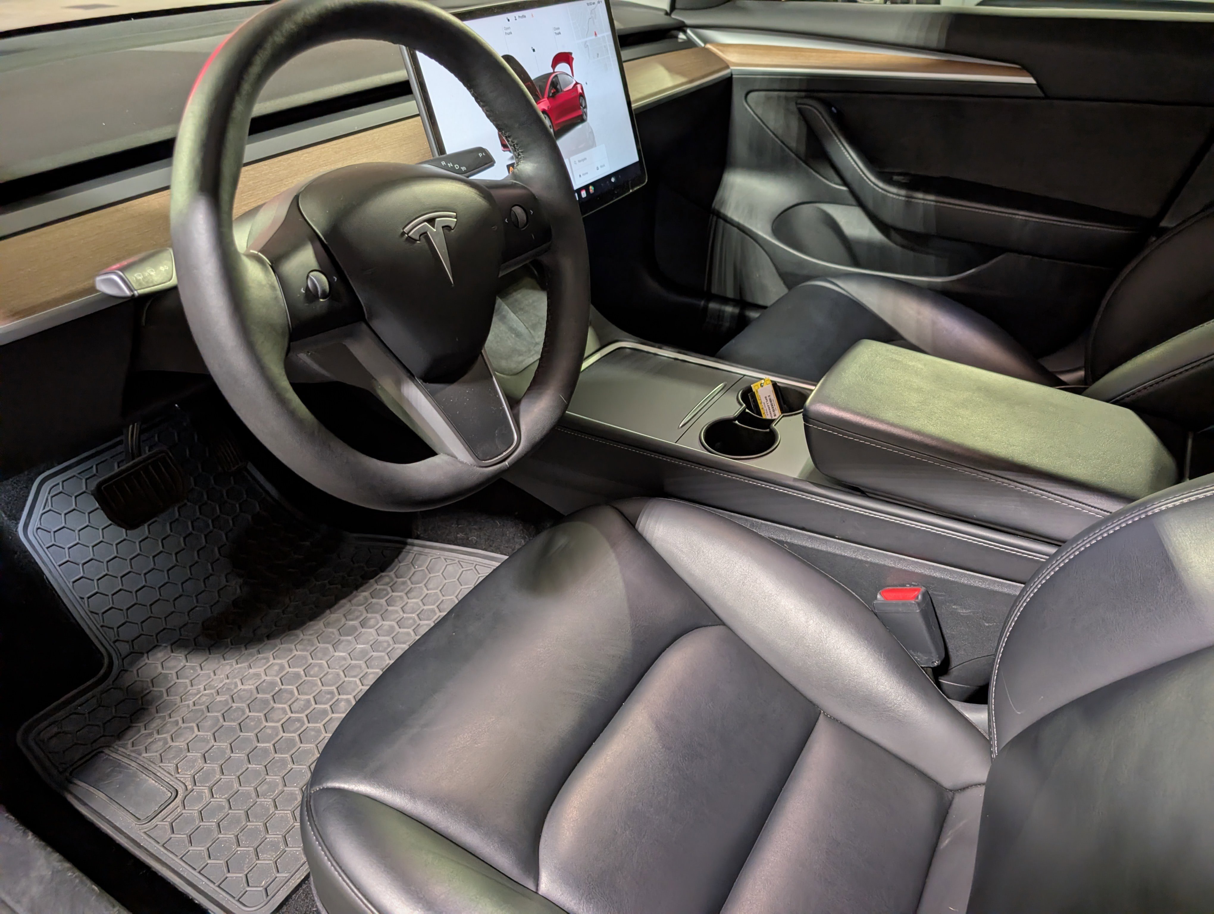 Used 2022 Tesla Model 3 Long Range AWD/4WD image 5