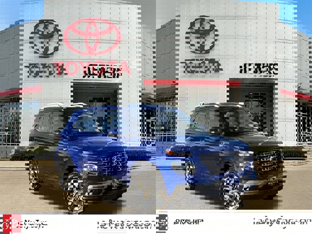Used 2024 Hyundai Venue SEL