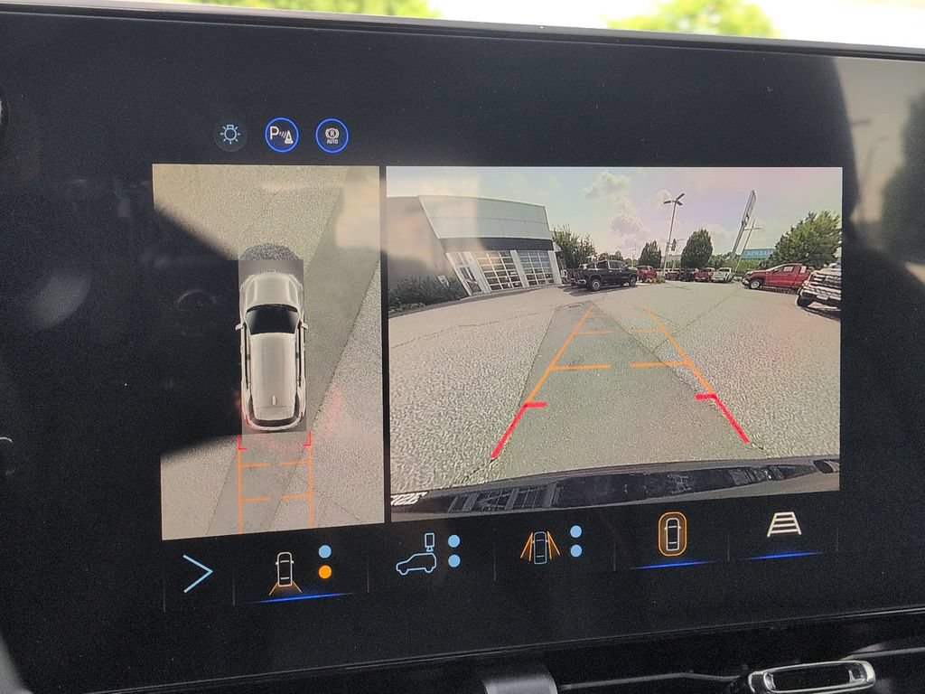 New 2027 Chevrolet Equinox RS w/ Safety and Technology Package AWD/4WD image 18