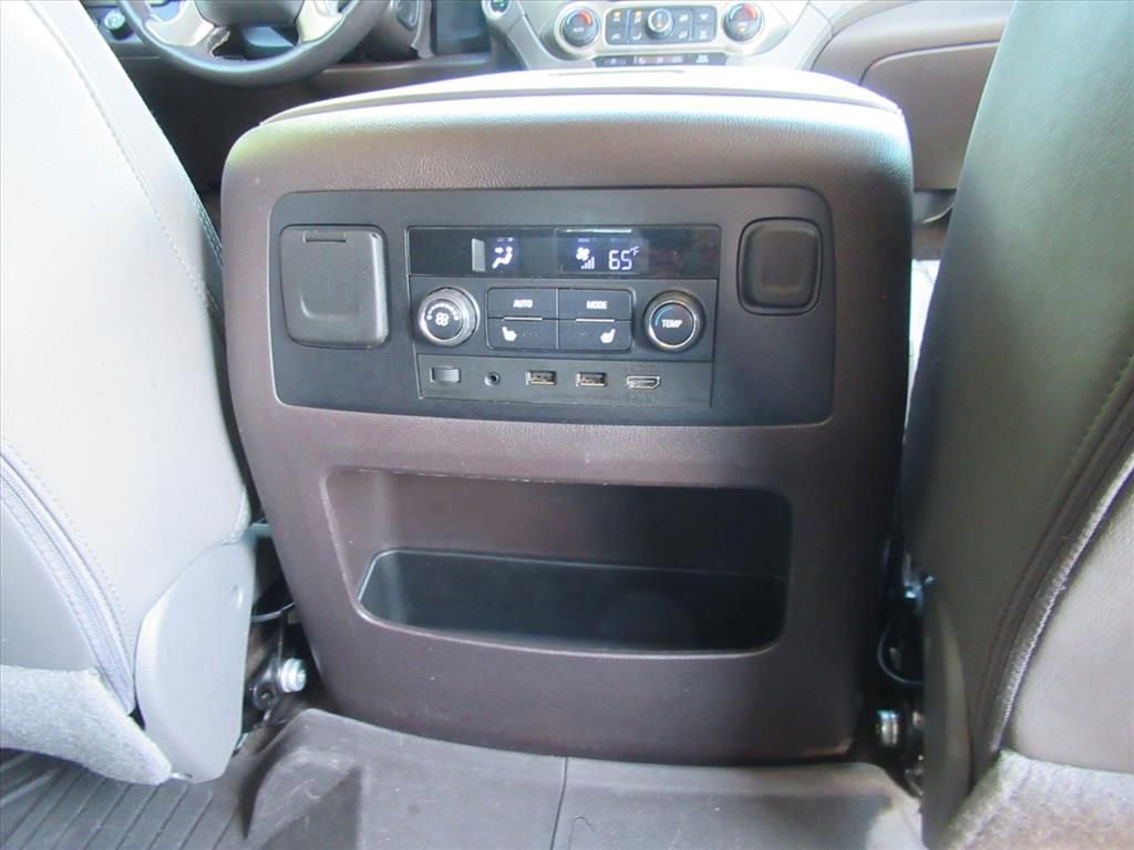 Used 2018 GMC Yukon Denali w/ Open Road Package RWD image 36