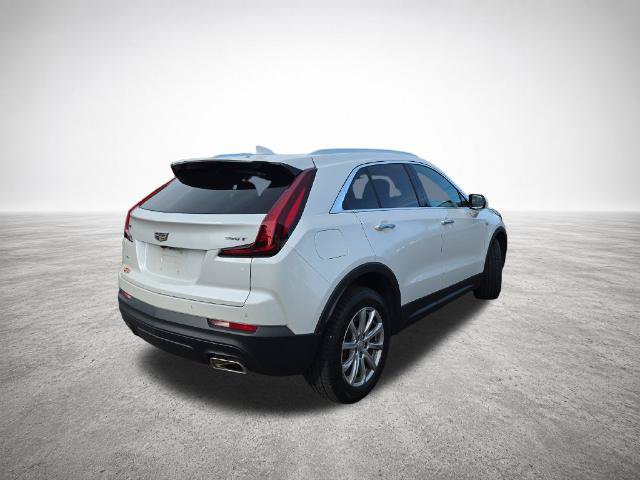 Used 2021 Cadillac XT4 Luxury w/ Cold Weather Package AWD/4WD image 9