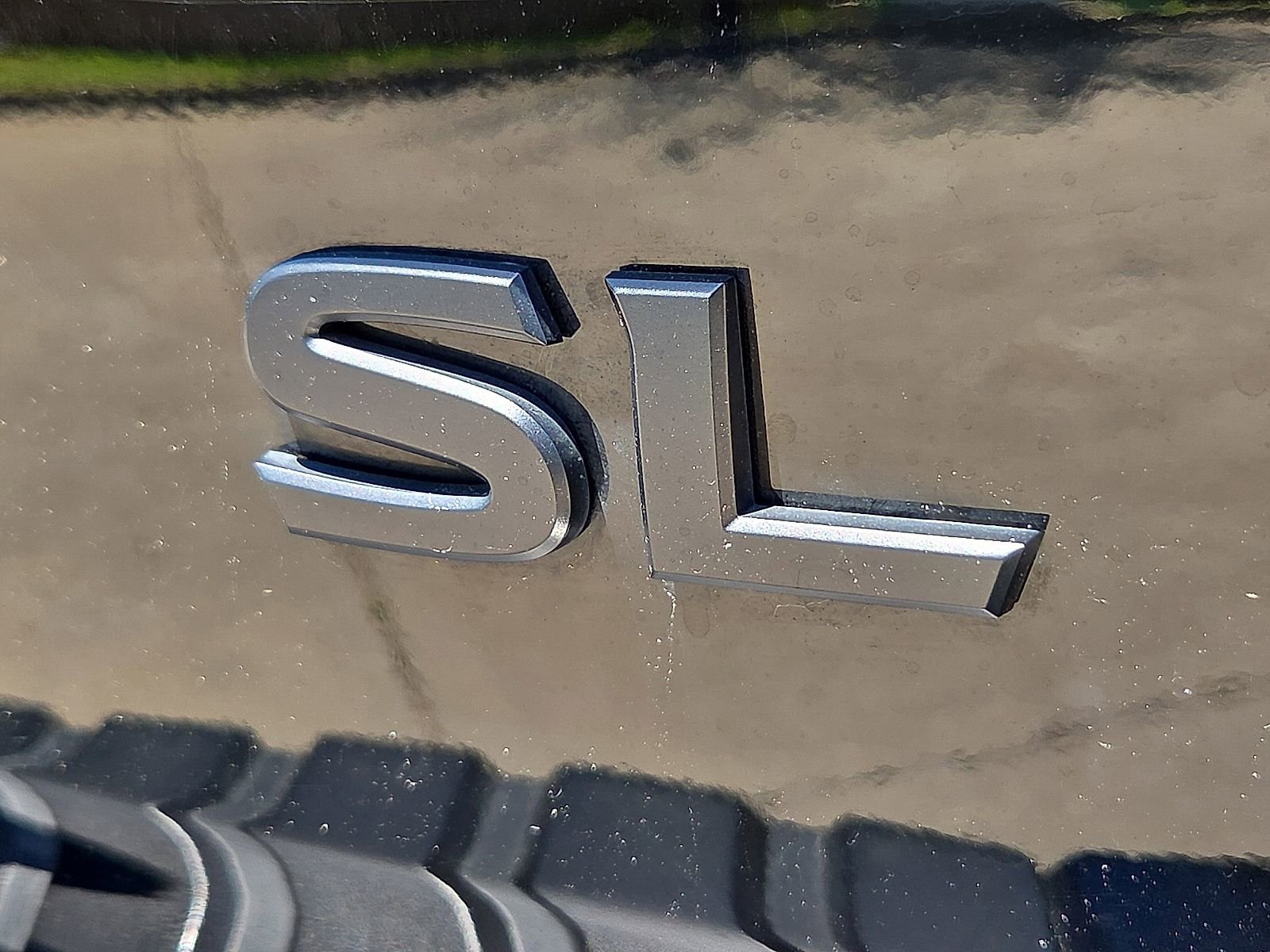 Used 2024 Nissan Armada SL w/ Midnight Edition Package RWD image 9